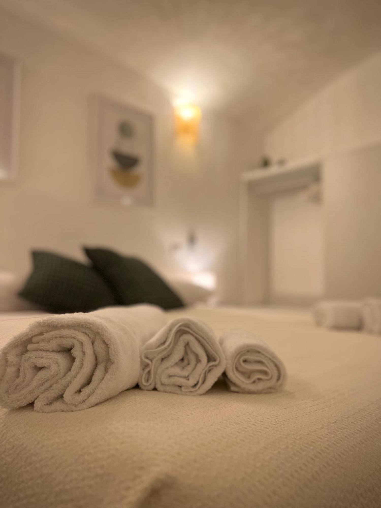 Badri Hotel บารี ภายนอก รูปภาพ