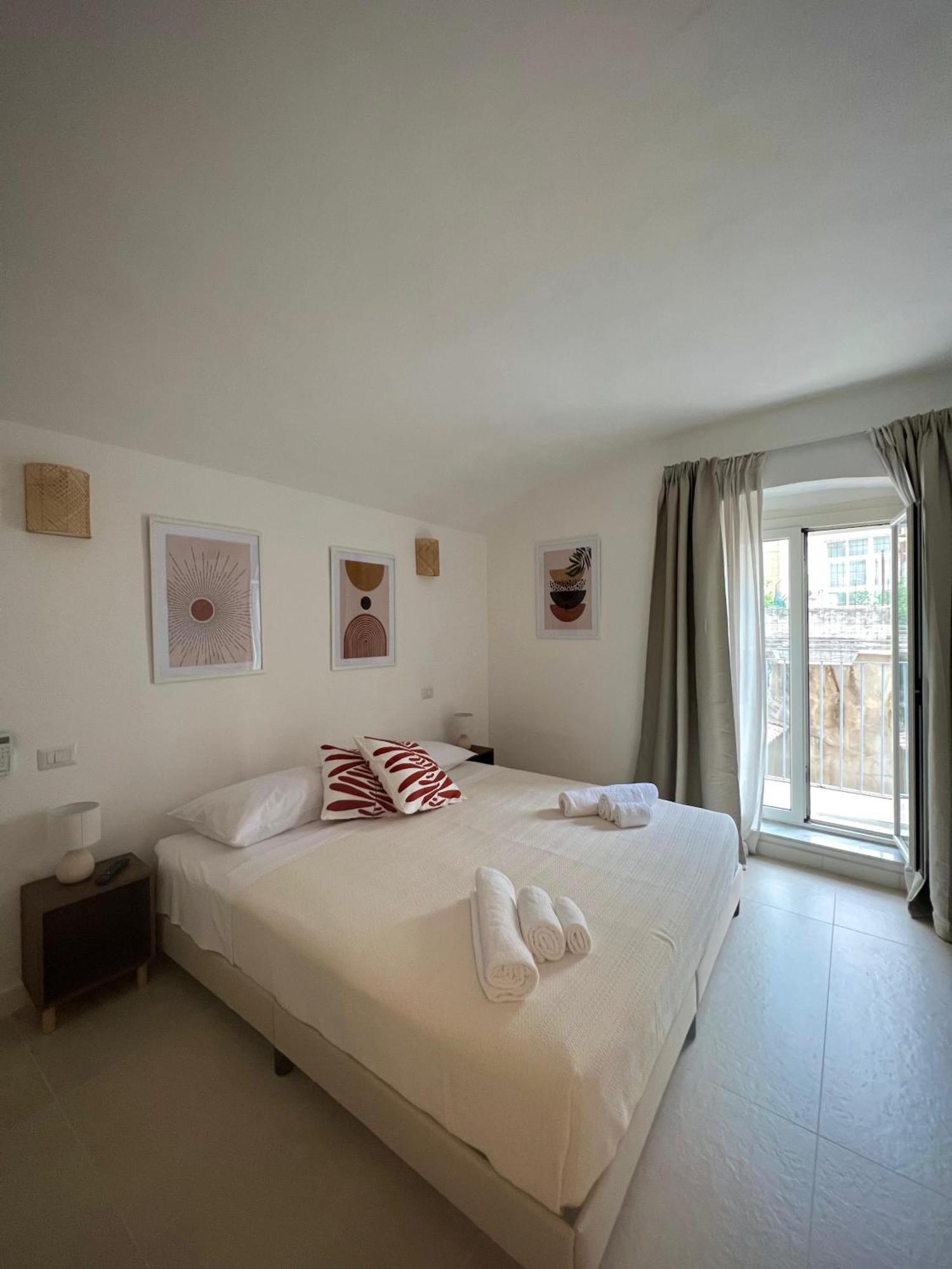 Badri Hotel บารี ภายนอก รูปภาพ